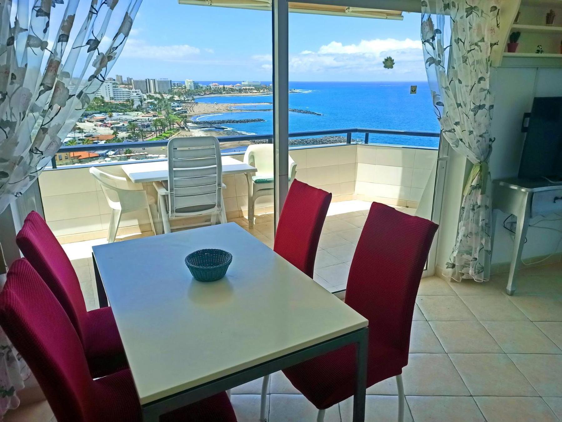 Cozy Apartment In The Center Of Costa Adeje On The 1St Coastline Экстерьер фото