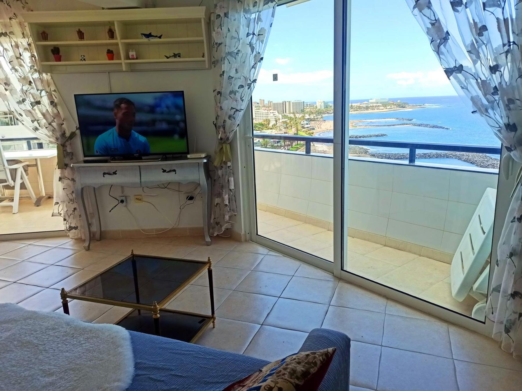 Cozy Apartment In The Center Of Costa Adeje On The 1St Coastline Экстерьер фото